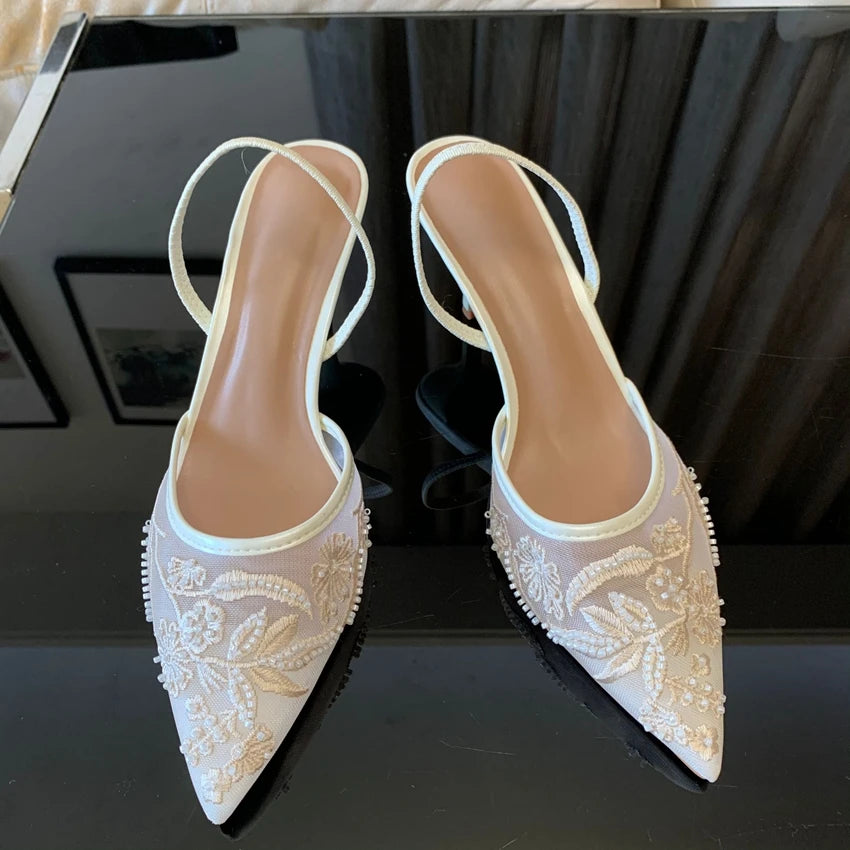 Escarpins blanc de manque de stylite pour femmes