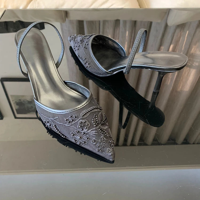 Escarpins blanc de manque de stylite pour femmes